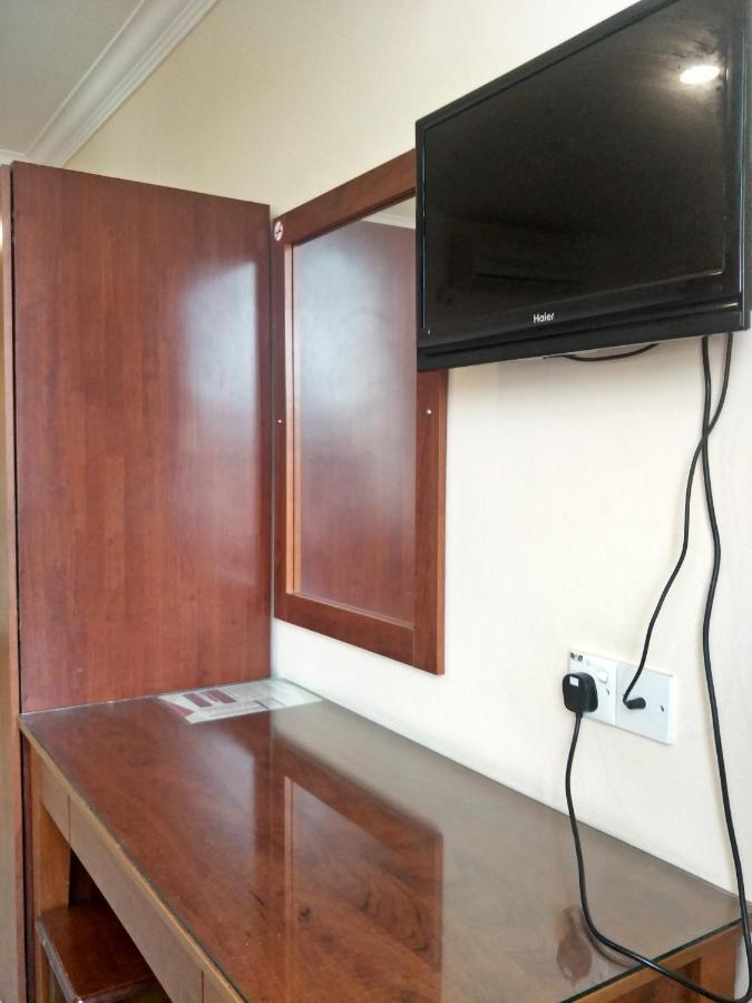 Tropicana Hotel Gemas Экстерьер фото