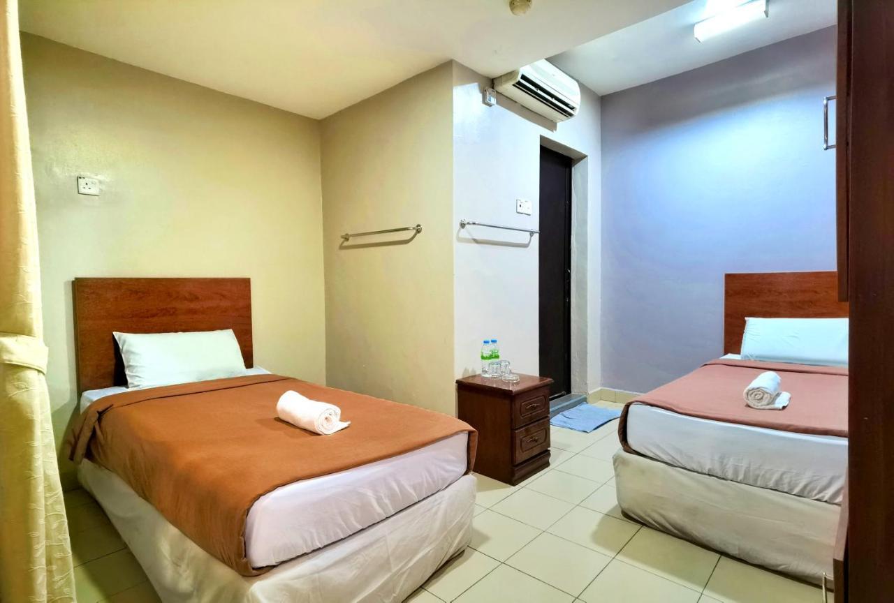 Tropicana Hotel Gemas Экстерьер фото