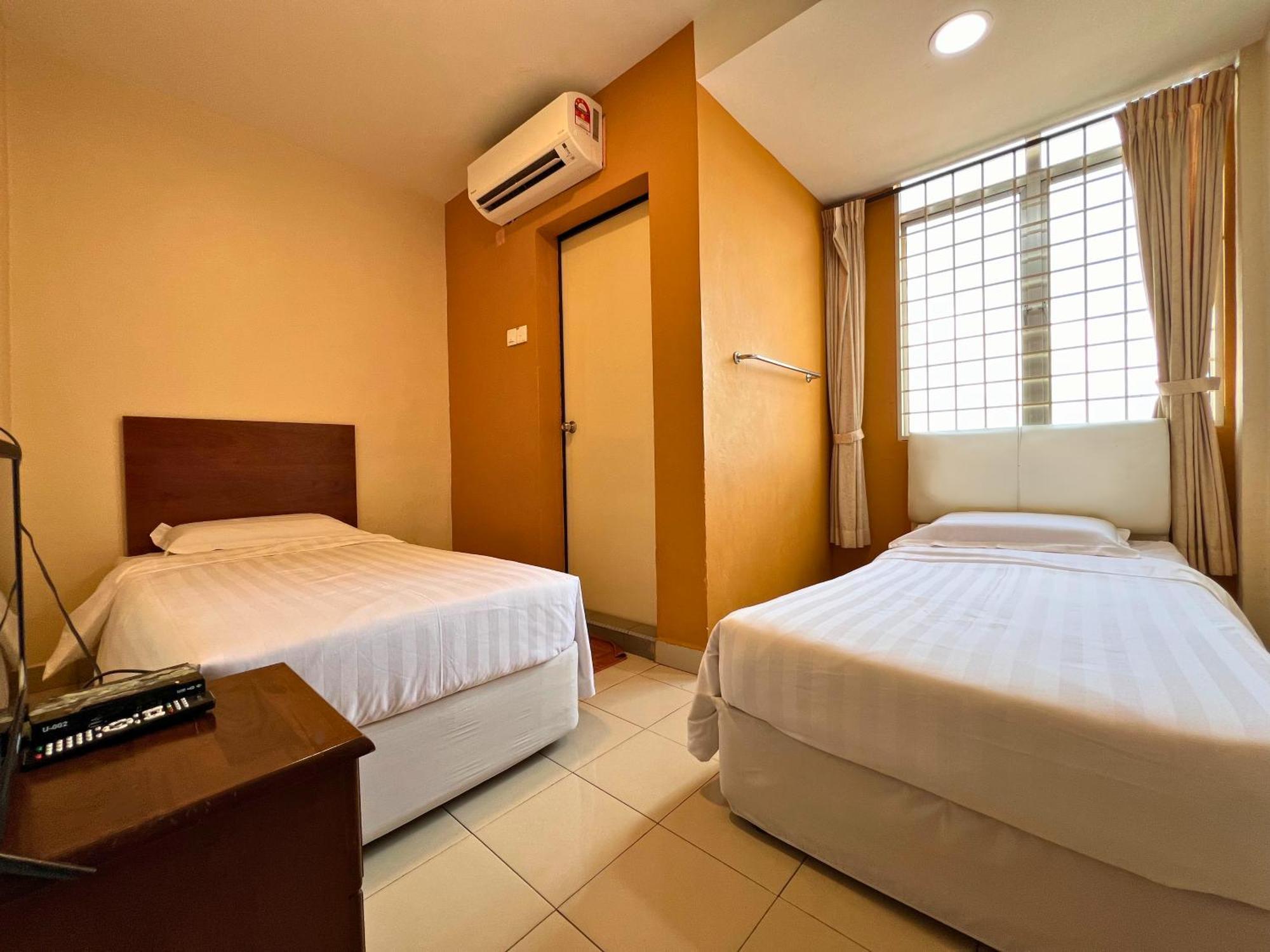 Tropicana Hotel Gemas Экстерьер фото