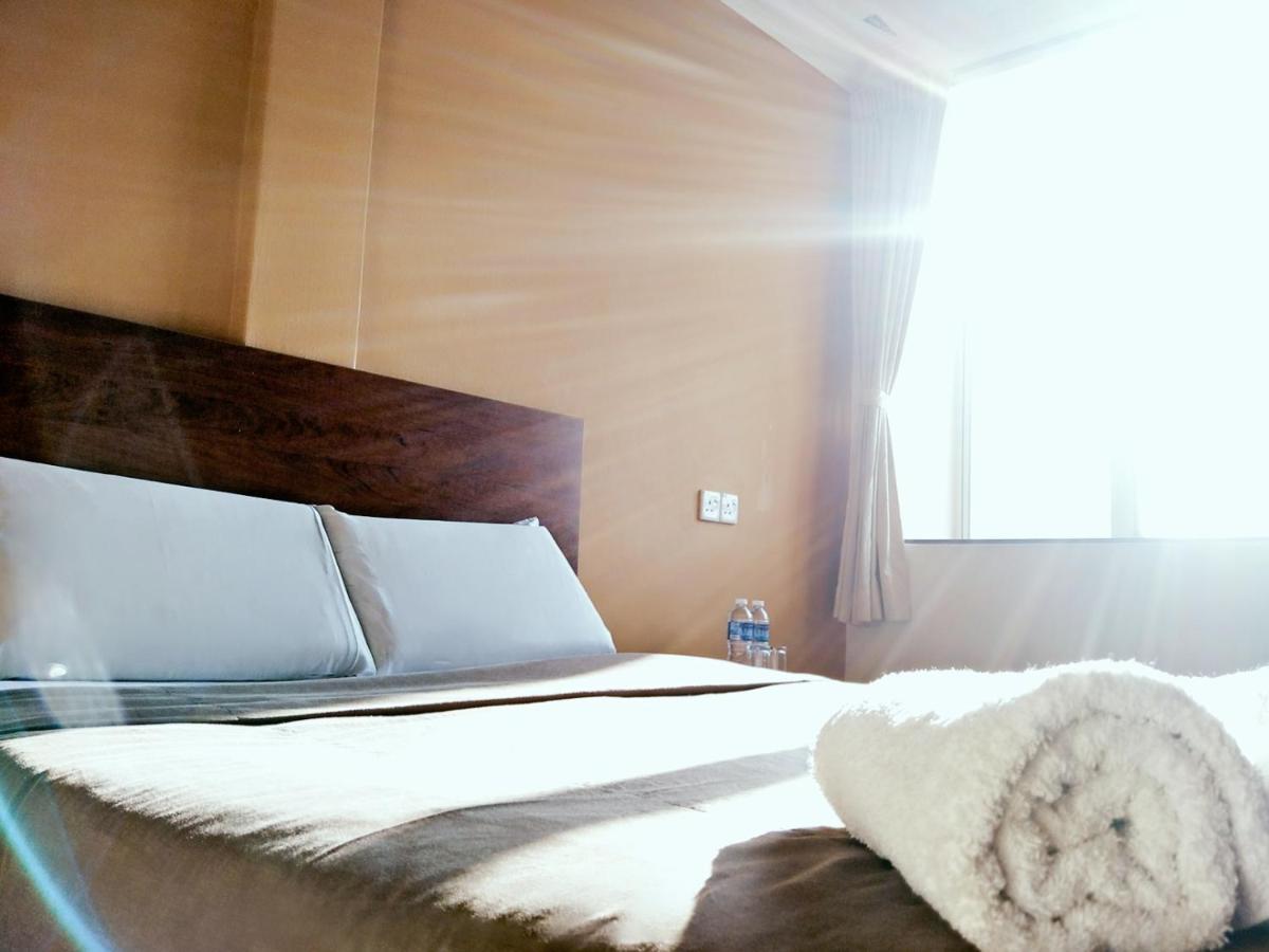Tropicana Hotel Gemas Экстерьер фото